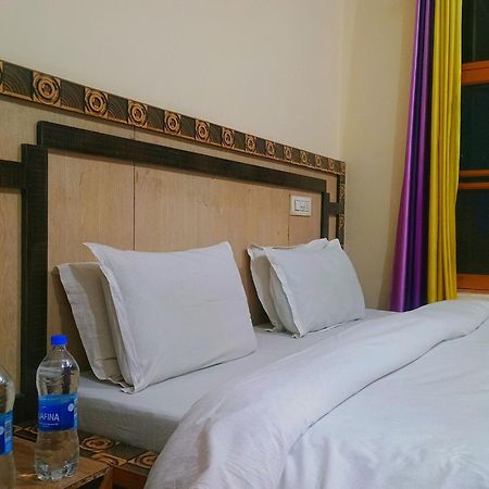 Verma Guest House Dharamshala Buitenkant foto